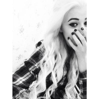 Profile Picture of Georgia Giles (@GeorgiaGiles_) on Twitter
