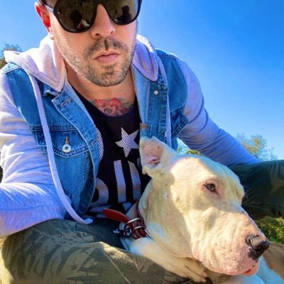 Profile Picture of  ⚡️ Ivan Nava  ⚡️ (@IvanNavaMx) on Twitter