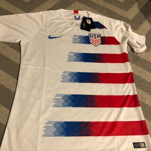 Profile Picture of Ernesto Plascencia (@ernie_deals) on Poshmark