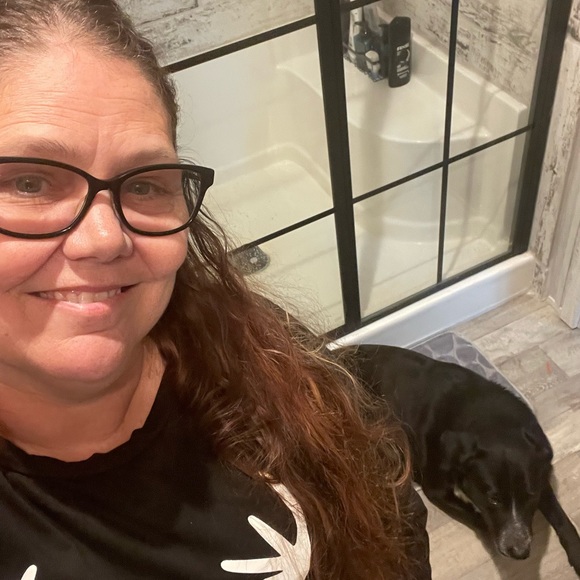 Victoria Rollins - Poshmark Profile Picture of Victoria Rollins (@victoria121971) on Poshmark