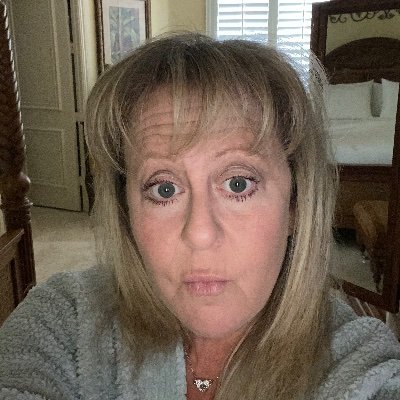 Profile Picture of Pamela Ehrlich (@PamelaEhrlich6) on Twitter