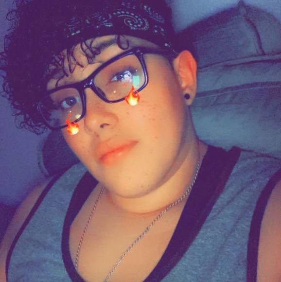 Profile Picture of Amy Cuello (@th3diff3r3nton3) on Poshmark