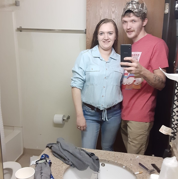 Profile Picture of Katelyn Harmon (@katelynharmo814) on Poshmark