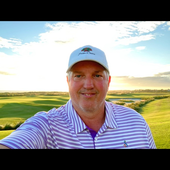 Profile Picture of Michael Parker (@mparker_0082) on Poshmark