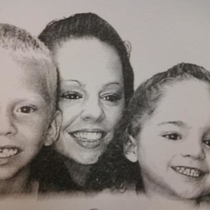 Jennifer Castro - Myspace Profile Picture of Jennifer Castro (@wearethecastrofamily) on Myspace