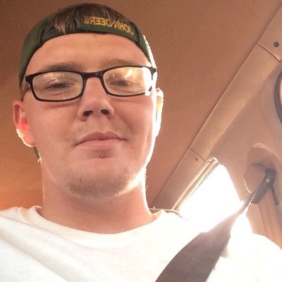 Travis Whipple - Twitter Profile Picture of Travis Whipple (@travkid916) on Twitter