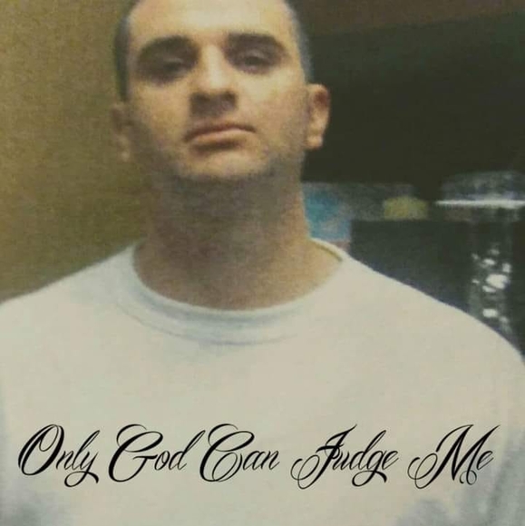 Profile Picture of Joshua Beasley (@j15591904) on Poshmark