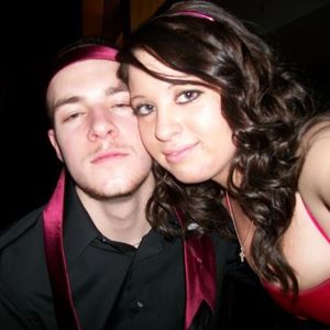 Profile Picture of Carly Dercole (@carlyemmie) on Myspace