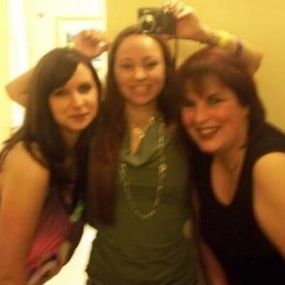 Profile Picture of Diane Brady (@Sweettech) on Twitter