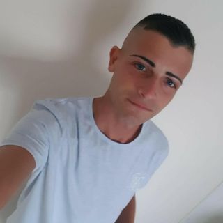 Profile Picture of Adam Connor (Adam Shelley) (@adam.green18) on Facebook