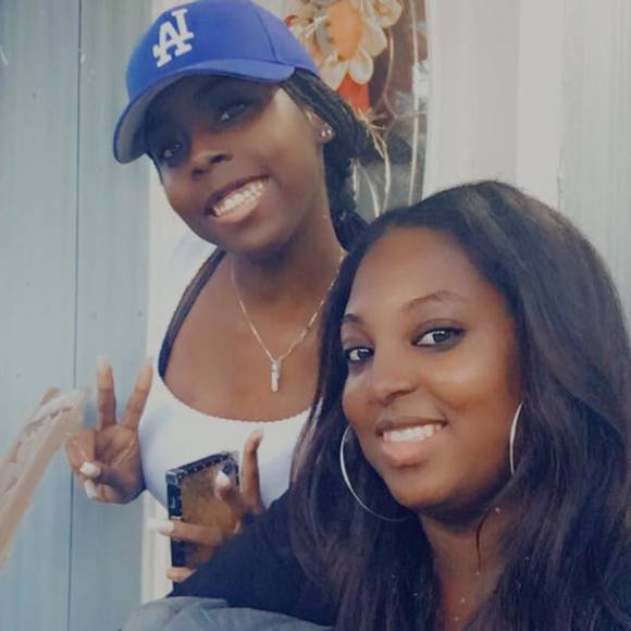 Profile Picture of Chalonda Hrobowski (@nursehrobowski) on Poshmark