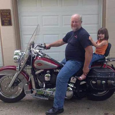Profile Picture of Randy Ledford (@motordawg1) on Twitter