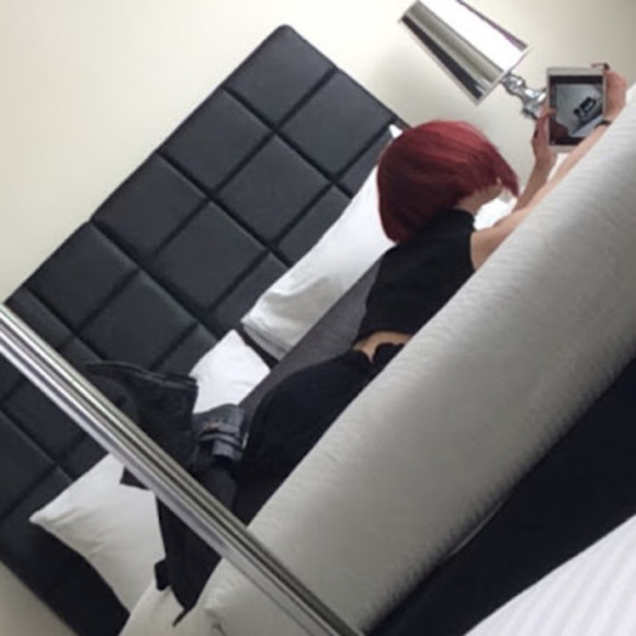 Profile Picture of Raina Kim (@rainakim454) on Poshmark