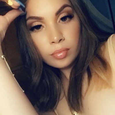 Profile Picture of Deanna 🤩 (@DeannaNunez16) on Twitter