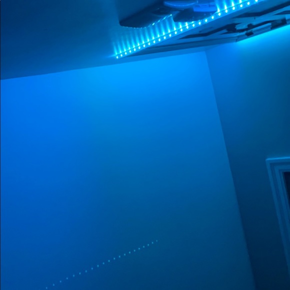 Profile Picture of Nicolas Manganelli (@nmanganelli) on Poshmark