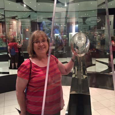 Profile Picture of MamaSue (@SueMansfield5) on Twitter