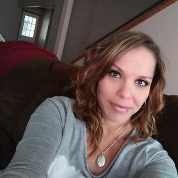 Profile Picture of Kaylene Elgert (@ladijade22) on Poshmark