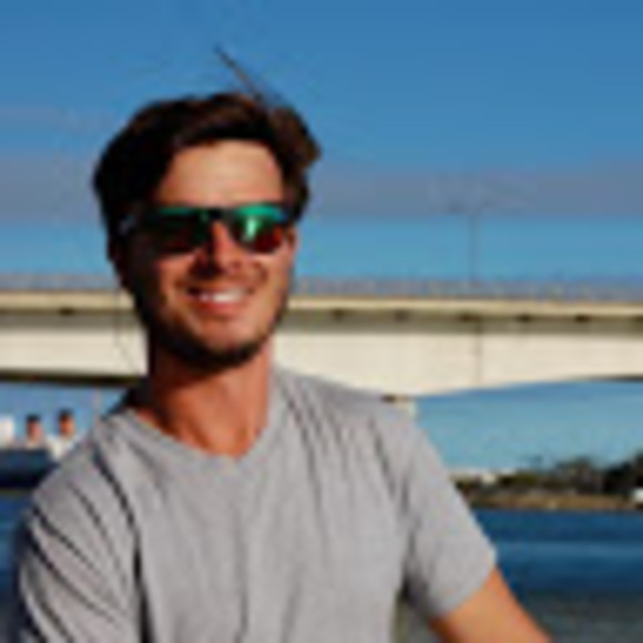 Cody True - Poshmark Profile Picture of Cody True (@codytrue) on Poshmark