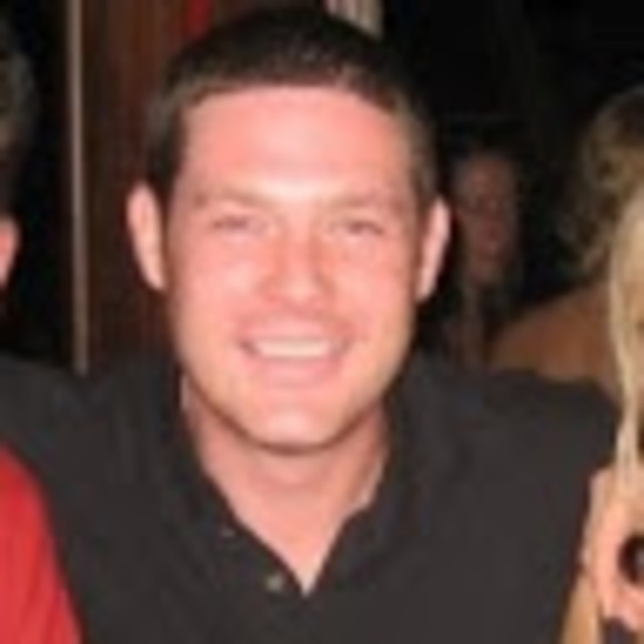 Profile Picture of Troy D (@tunie007) on Poshmark