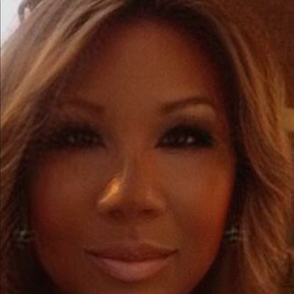 Profile Picture of Lisa Anacleto (@anaclet) on Poshmark