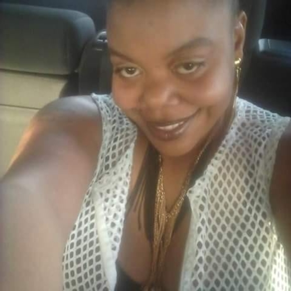 Tempestt Brown - Poshmark Profile Picture of Tempestt Brown (@tempestbrown3) on Poshmark