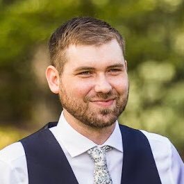 Profile Picture of Eric Yoder (@SlanginLaughs) on Twitter