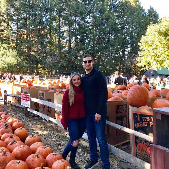 Jenna Claire - Poshmark Profile Picture of Jenna Claire (@jennaclaire679) on Poshmark