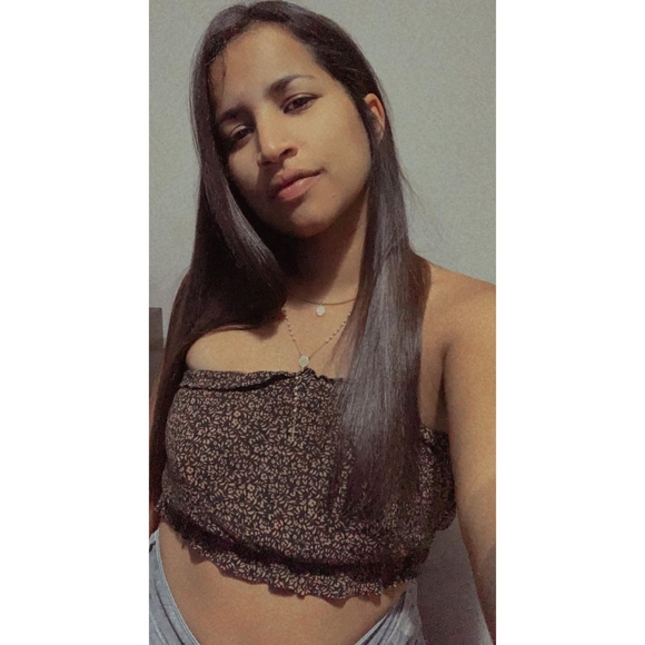 Profile Picture of Celia enid Cintrón rodríguez (@celiaenidd) on Poshmark