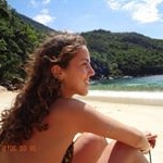 Profile Picture of Clara Vasconcelos (@claraiguess) on Instagram