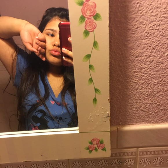 Profile Picture of Priscilla Cardenas (@priscilla281) on Poshmark