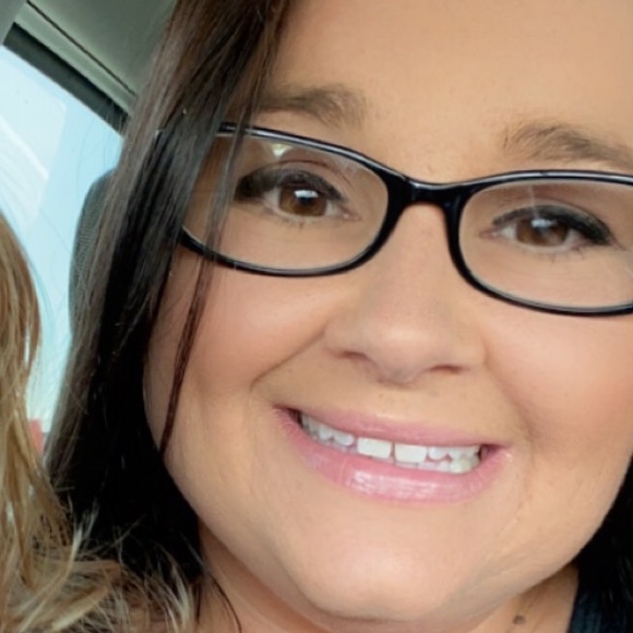 Profile Picture of Briana Barger (@carebear_369) on Poshmark