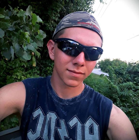 Profile Picture of Jeffrey Dunlap (@jeffro711) on Poshmark