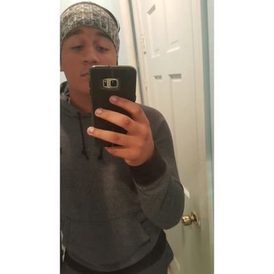 Profile Picture of Devin.correa (@devin_correa) on Twitter