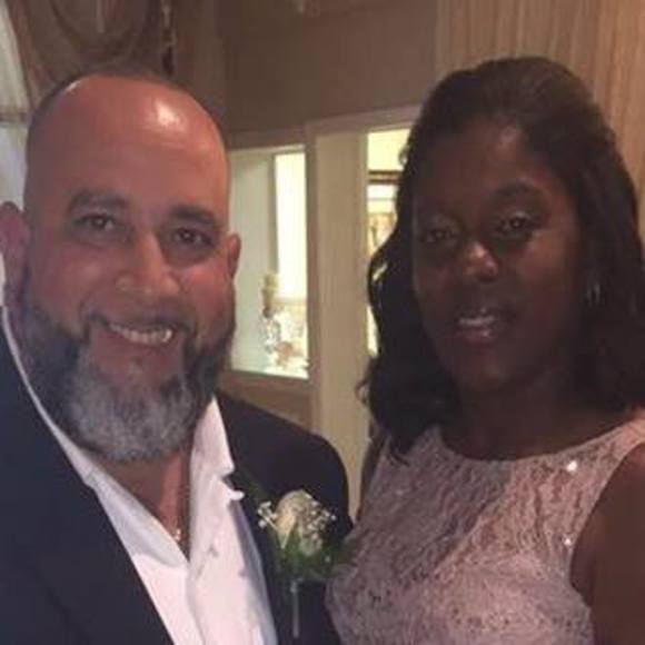 Profile Picture of Sergio Orbeta (@sergiocongas) on Poshmark