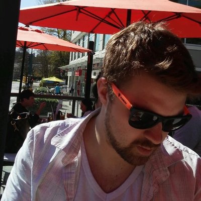 Profile Picture of Troy Resch (@ScruffMcBuff) on Twitter