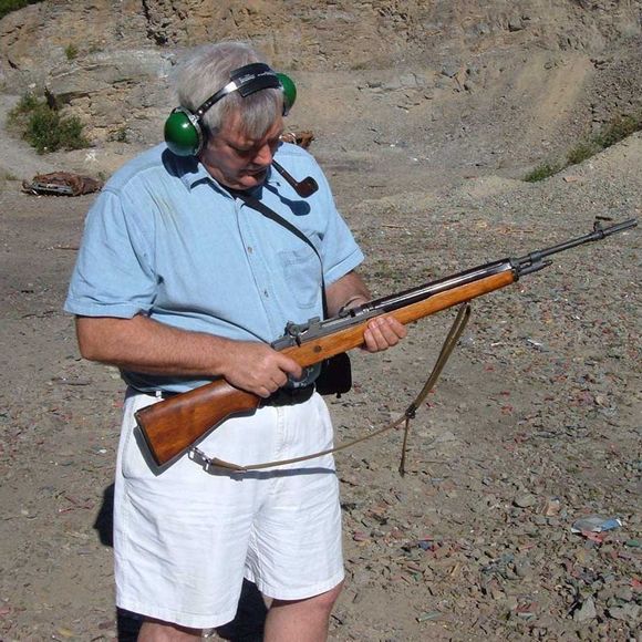 Profile Picture of Frederick James (@frederick_james) on Poshmark