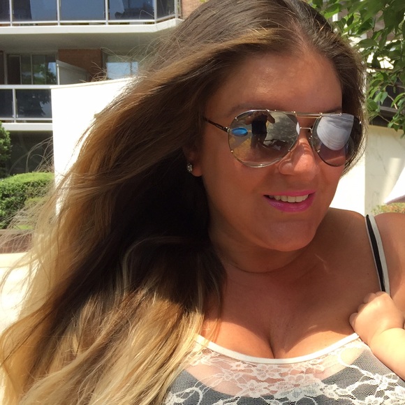 Profile Picture of Daniela Shamalov (@ilansmama) on Poshmark