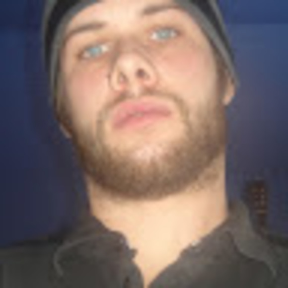 Profile Picture of David Bach (@bachizzle25) on Poshmark