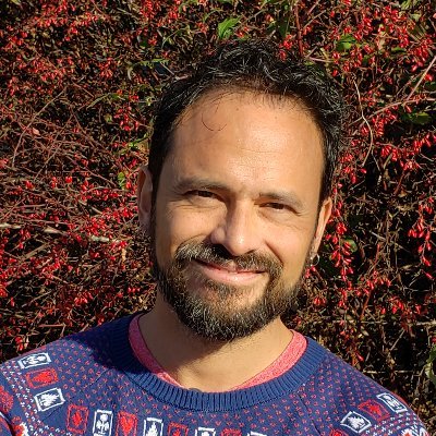 Profile Picture of Dr. Michael Hames-García ✊🏿🏳️‍🌈🌹🔻 (@DrHamesGarcia) on Twitter