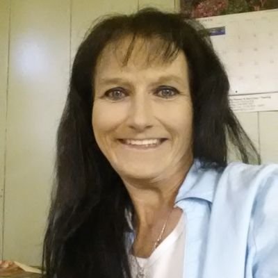 Profile Picture of Carol Hendrick (@mommahendrick) on Twitter