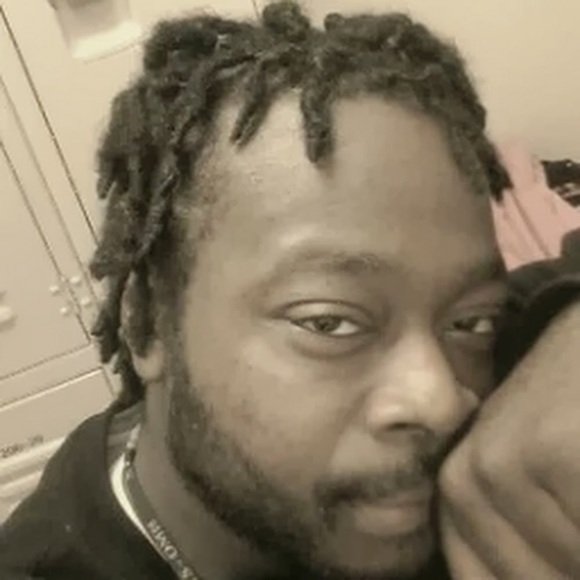 Profile Picture of Christopher Campbell (@christopherc625) on Poshmark
