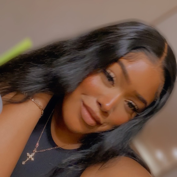 Profile Picture of Alexa Dunn (@alexadunn4997) on Poshmark