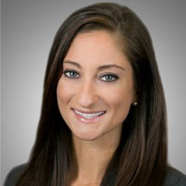 Profile Picture of Alexandra Hoffman (@AlexHoffmanLA) on Twitter