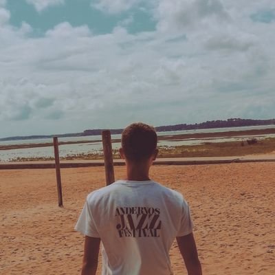 Profile Picture of Paul_off__ (@Farwell__YTB) on Twitter