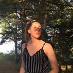 Profile Picture of Iris (@iris_webster) on Instagram