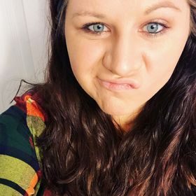 Profile Picture of Lisa Foster Smith (@lfoster1200) on Pinterest