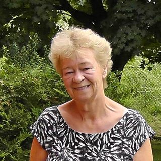 Profile Picture of Lin Roberts (@lin.roberts.54) on Facebook