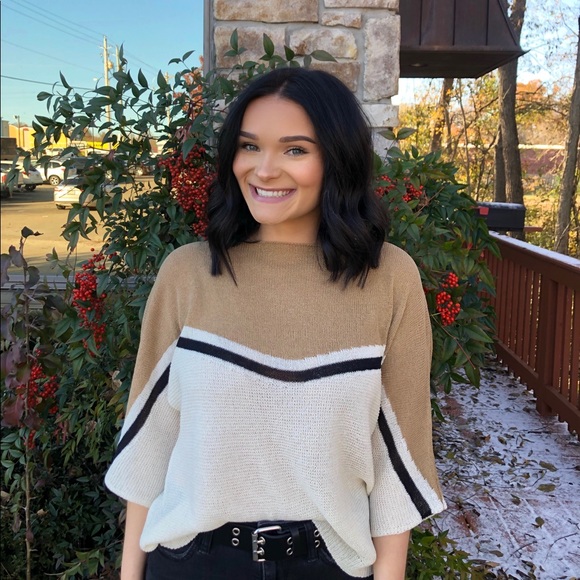 Profile Picture of Kallie Foresee (@kallieforesee) on Poshmark