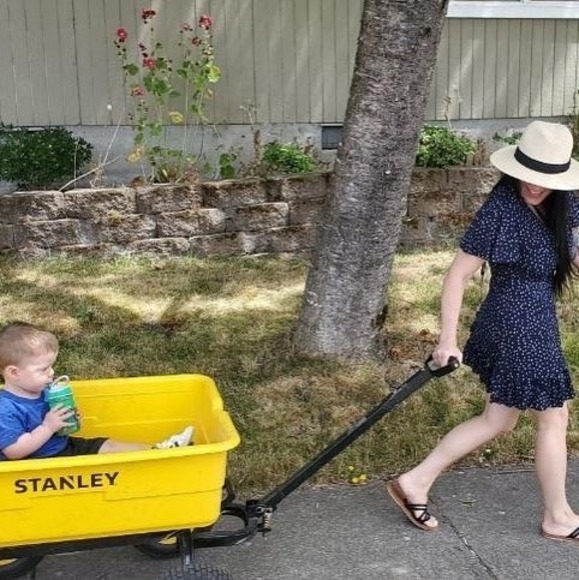 Profile Picture of Adela Francis (@adelafra) on Poshmark