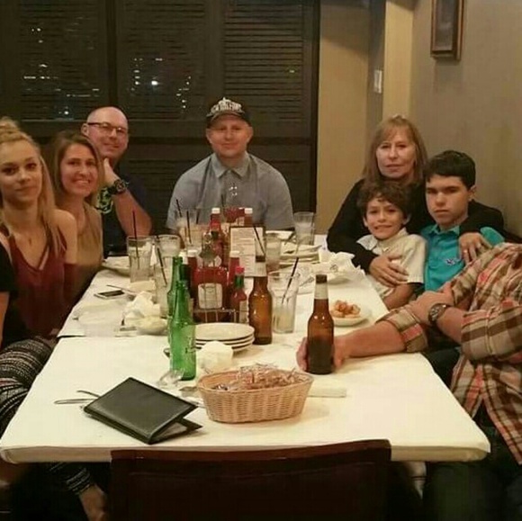 Profile Picture of Kathie Hearld (@kshearld) on Poshmark